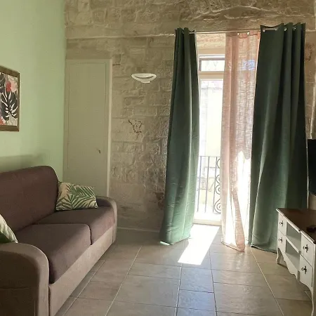 Antico Corso 74 بيت ضيافة Sammichele Di Bari